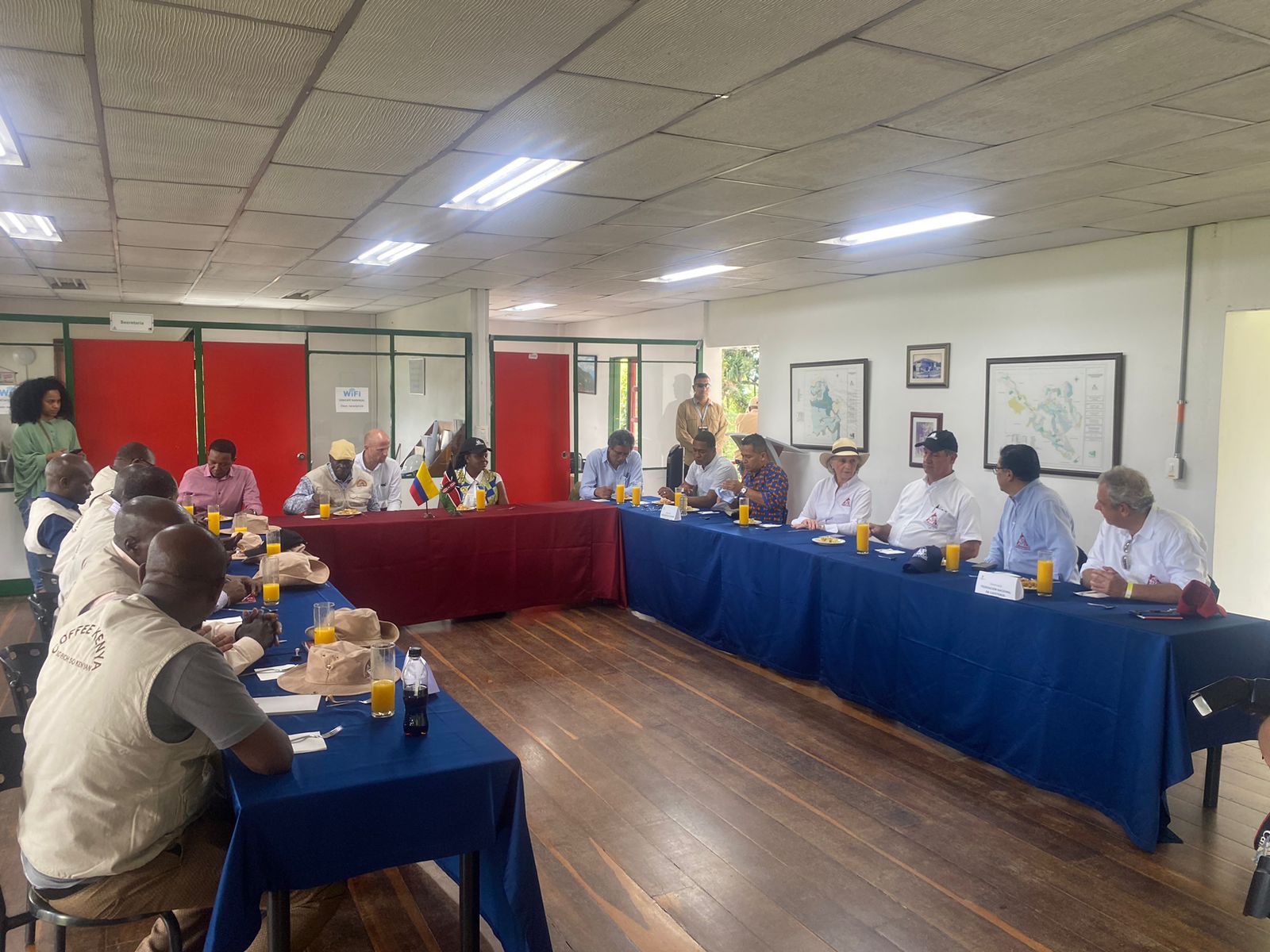 Vicepresidente de Kenia visitó el municipio de Chinchiná, Caldas