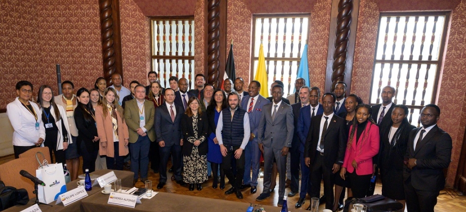 Colombia recibió delegación del sector empresarial de Kenia para fortalecer el sector agrícola