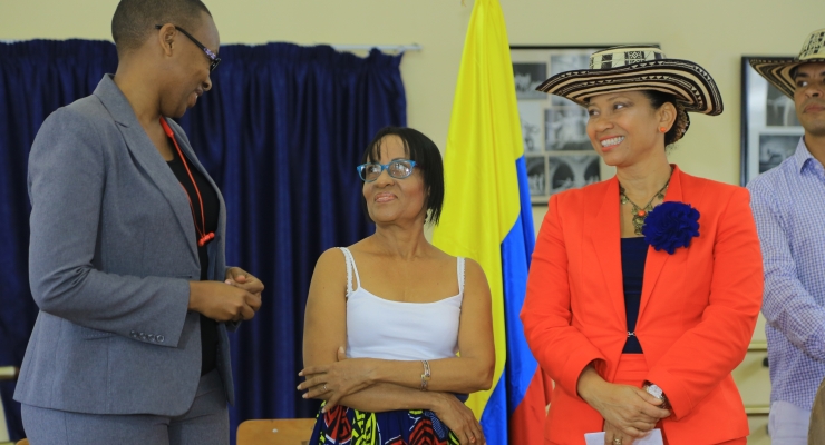 La Embajada de Colombia en Kenia presentó a la cantaora Martina Camargo