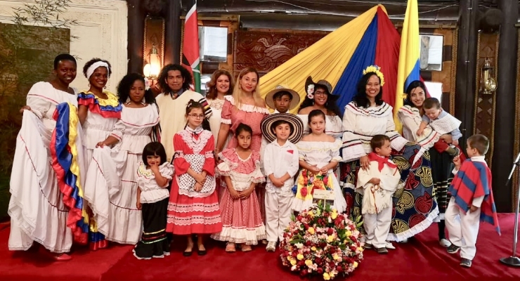 Colores de las regiones colombianas vistieron la conmemoración de los 208 años de la Independencia de Colombia en Kenia